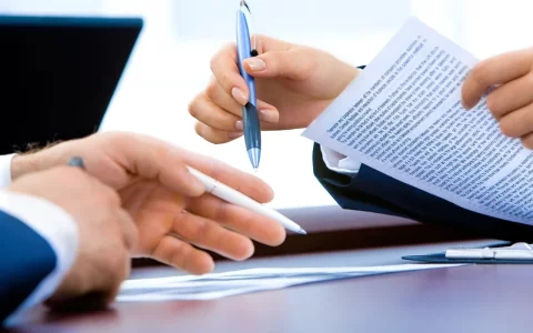 Végétaliser ses bureaux : quels bienfaits pour les salariés et l'entreprise ?
