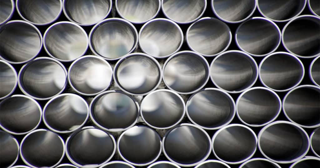 travailler les tubes pvc en plomberie