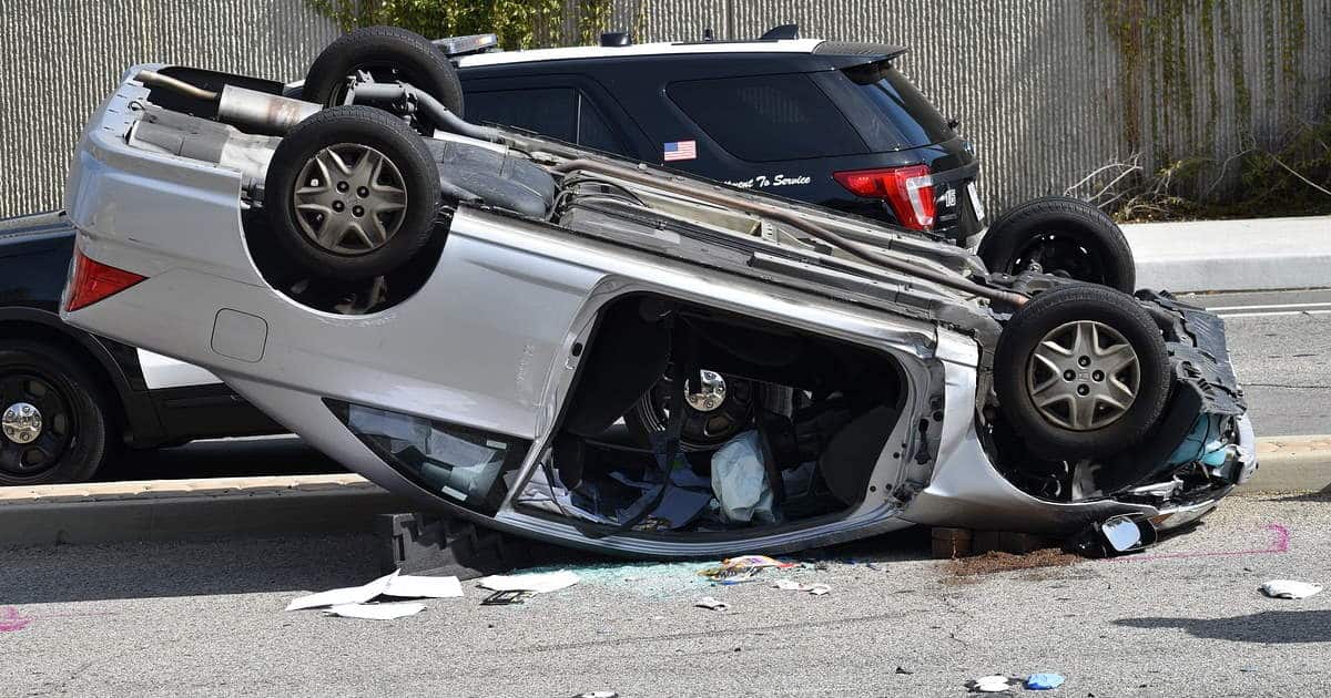 Accident de la route et dommage corporel : prendre un avocat