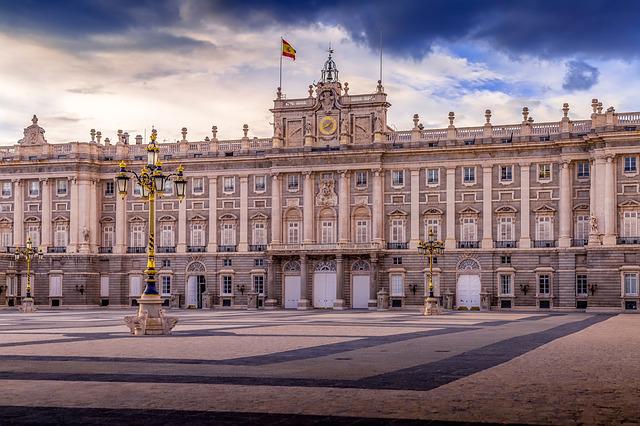 palais royal de madrid